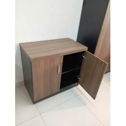 Armário Baixo com 02 Portas
